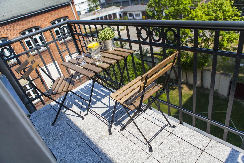 Homewell Apartments Pod Szczerbatym Poznań Exterior foto