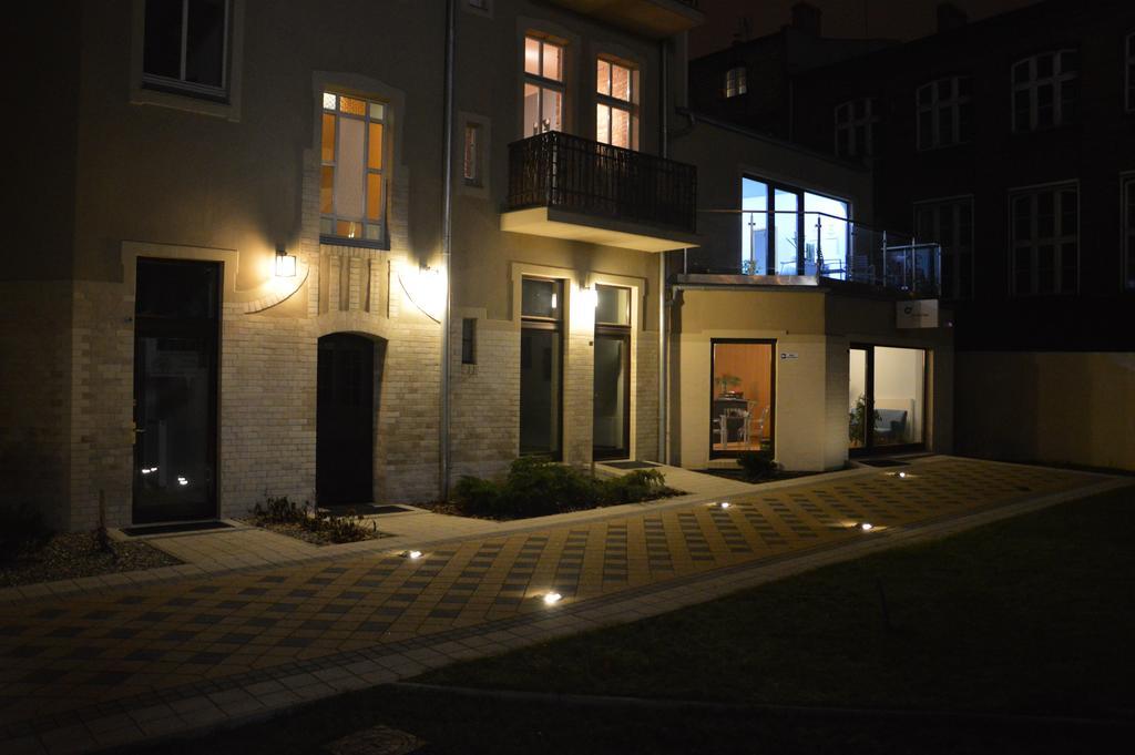 Homewell Apartments Pod Szczerbatym Poznań Exterior foto